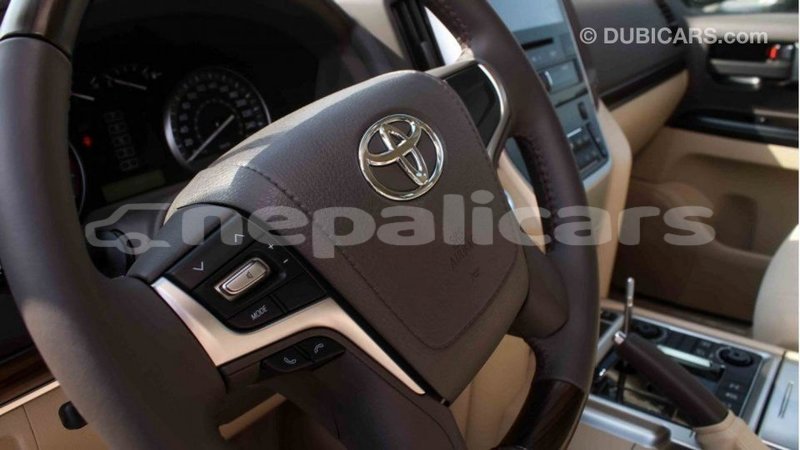 Big with watermark toyota land cruiser bagmati import dubai 2228