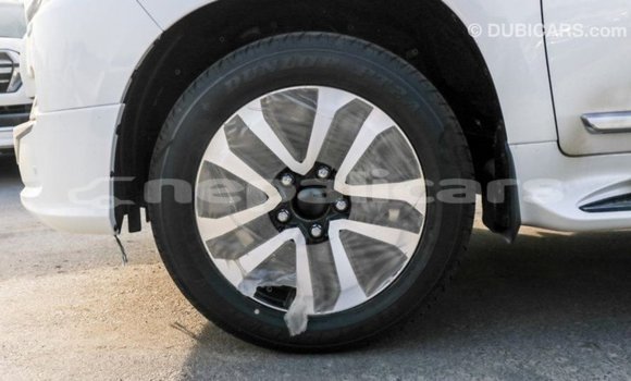 Buy Import Toyota Land Cruiser White Car in Import - Dubai in Bagmati Buy Import Toyota Land Cruiser White Car in Import - Dubai in Bagmati