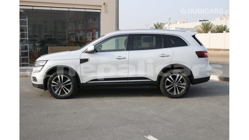 Big with watermark renault 4 bagmati import dubai 2230