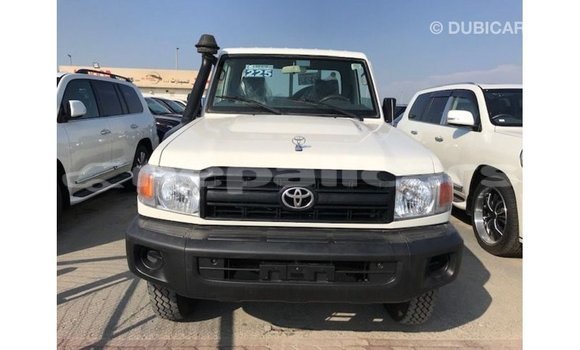 Buy Import Toyota Land Cruiser White Car in Import - Dubai in Bagmati Buy Import Toyota Land Cruiser White Car in Import - Dubai in Bagmati