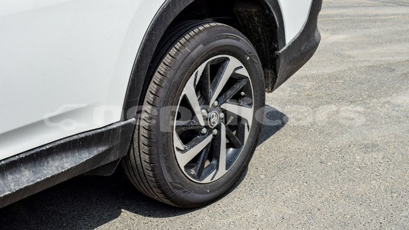 Big with watermark toyota rush bagmati import dubai 2252