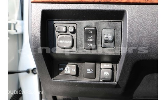 Buy Import Toyota Tundra White Car in Import - Dubai in Bagmati Buy Import Toyota Tundra White Car in Import - Dubai in Bagmati