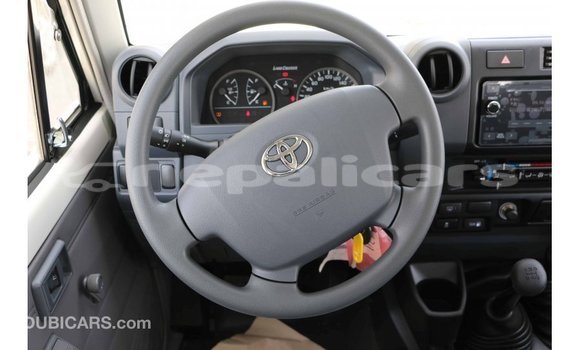 Buy Import Toyota Land Cruiser White Car in Import - Dubai in Bagmati Buy Import Toyota Land Cruiser White Car in Import - Dubai in Bagmati