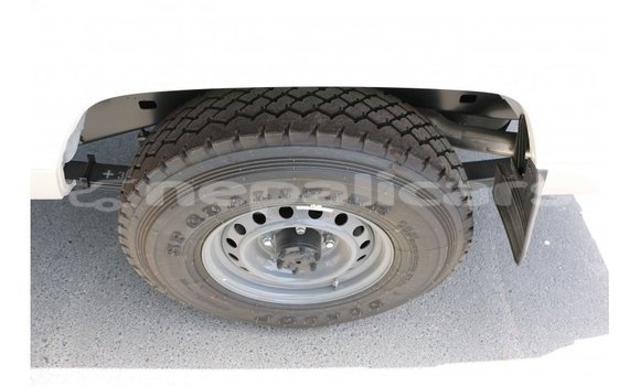 Buy Import Toyota Land Cruiser White Car in Import - Dubai in Bagmati Buy Import Toyota Land Cruiser White Car in Import - Dubai in Bagmati