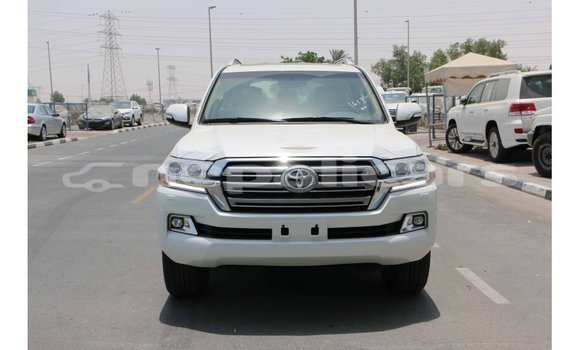 Buy Import Toyota Land Cruiser White Car in Import - Dubai in Bagmati Buy Import Toyota Land Cruiser White Car in Import - Dubai in Bagmati