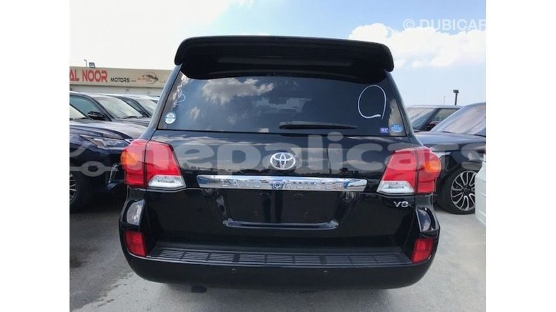 Big with watermark toyota land cruiser bagmati import dubai 2276