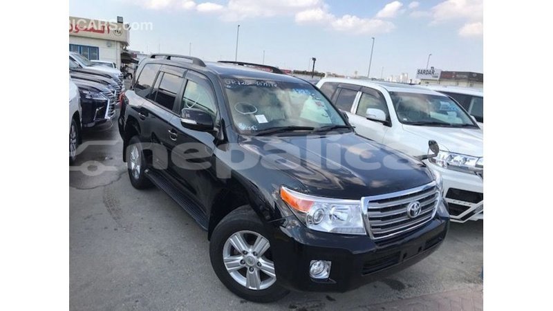 Big with watermark toyota land cruiser bagmati import dubai 2276