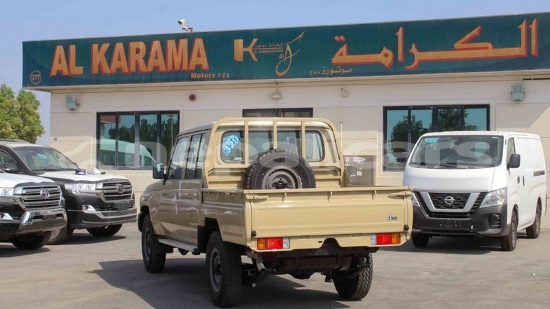 Big with watermark toyota land cruiser bagmati import dubai 2279