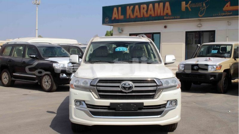 Big with watermark toyota land cruiser bagmati import dubai 2285