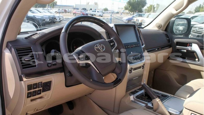 Big with watermark toyota land cruiser bagmati import dubai 2285