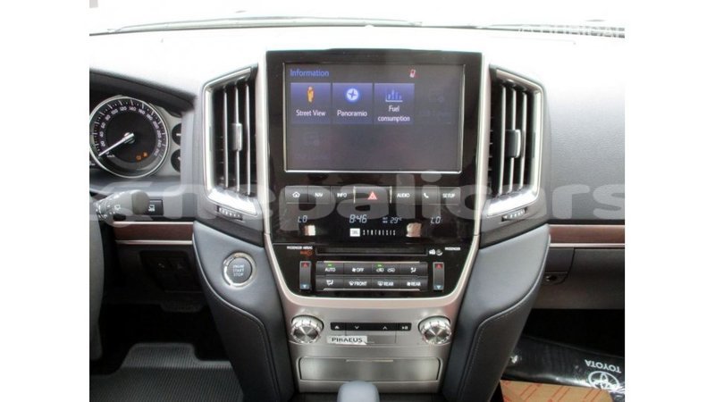 Big with watermark toyota land cruiser bagmati import dubai 2289