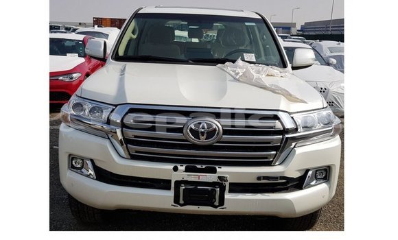 Buy Import Toyota Land Cruiser White Car in Import - Dubai in Bagmati Buy Import Toyota Land Cruiser White Car in Import - Dubai in Bagmati
