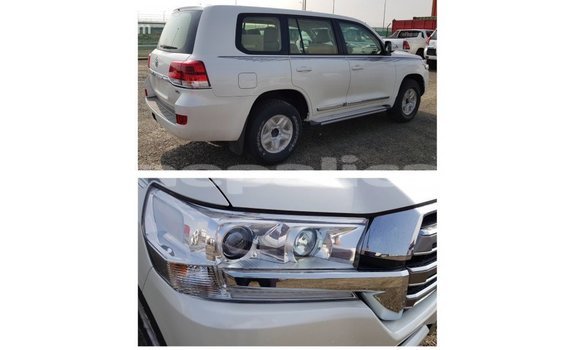 Buy Import Toyota Land Cruiser White Car in Import - Dubai in Bagmati Buy Import Toyota Land Cruiser White Car in Import - Dubai in Bagmati