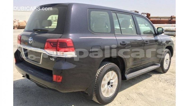 Big with watermark toyota land cruiser bagmati import dubai 2295