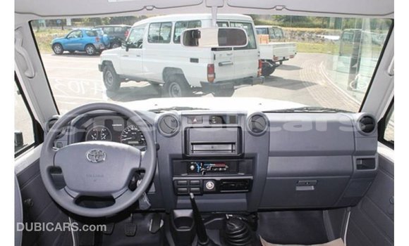 Buy Import Toyota Land Cruiser White Car in Import - Dubai in Bagmati Buy Import Toyota Land Cruiser White Car in Import - Dubai in Bagmati