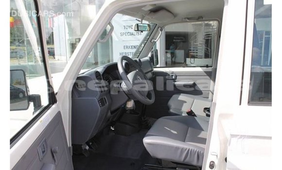 Buy Import Toyota Land Cruiser White Car in Import - Dubai in Bagmati Buy Import Toyota Land Cruiser White Car in Import - Dubai in Bagmati