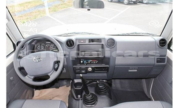 Buy Import Toyota Land Cruiser White Car in Import - Dubai in Bagmati Buy Import Toyota Land Cruiser White Car in Import - Dubai in Bagmati