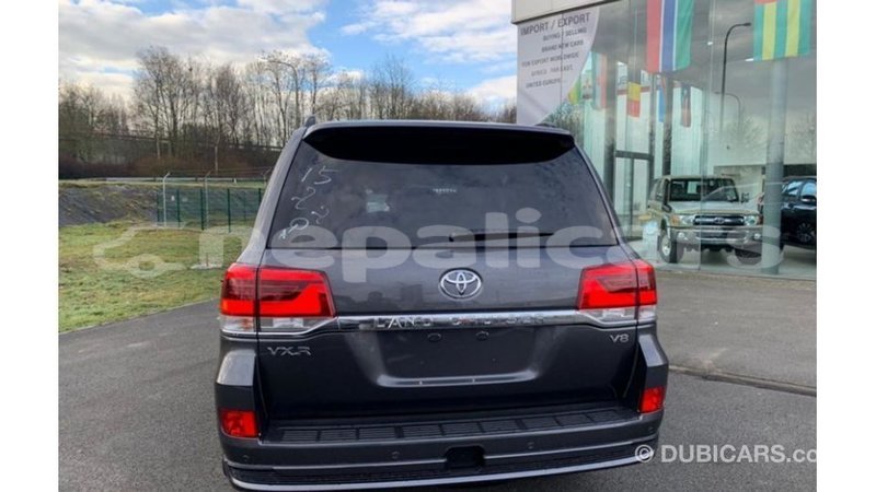 Big with watermark toyota land cruiser bagmati import dubai 2320