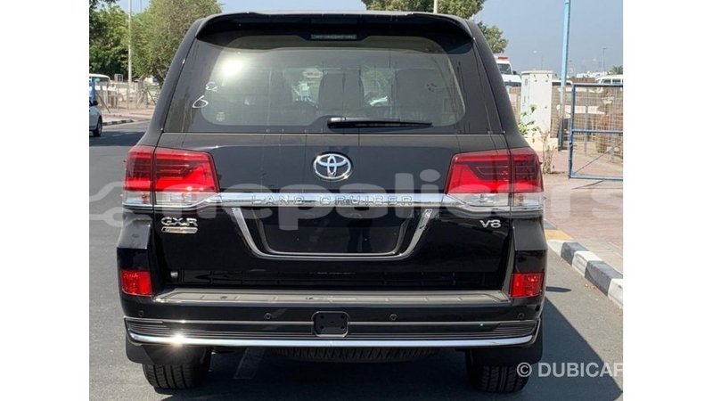 Big with watermark toyota land cruiser bagmati import dubai 2326