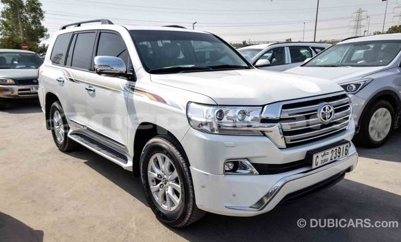 Buy Import Toyota Land Cruiser White Car in Import - Dubai in Bagmati Buy Import Toyota Land Cruiser White Car in Import - Dubai in Bagmati