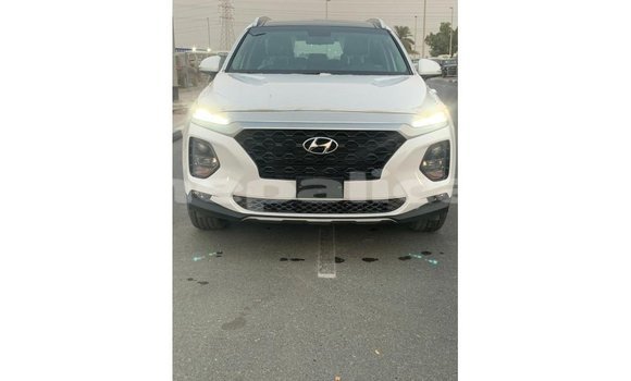 Buy Import Hyundai Santa Fe White Car in Import - Dubai in Bagmati Buy Import Hyundai Santa Fe White Car in Import - Dubai in Bagmati