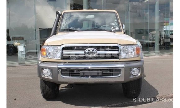 Buy Import Toyota Land Cruiser Beige Car in Import - Dubai in Bagmati Buy Import Toyota Land Cruiser Beige Car in Import - Dubai in Bagmati