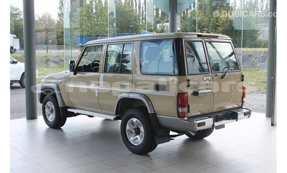 Buy Import Toyota Land Cruiser Beige Car in Import - Dubai in Bagmati Buy Import Toyota Land Cruiser Beige Car in Import - Dubai in Bagmati