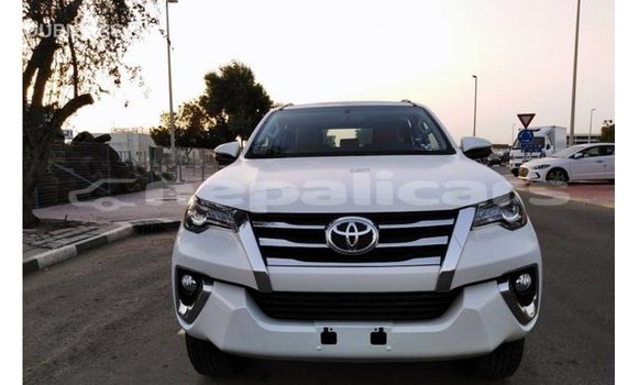 Buy Import Toyota Fortuner White Car in Import - Dubai in Bagmati Buy Import Toyota Fortuner White Car in Import - Dubai in Bagmati