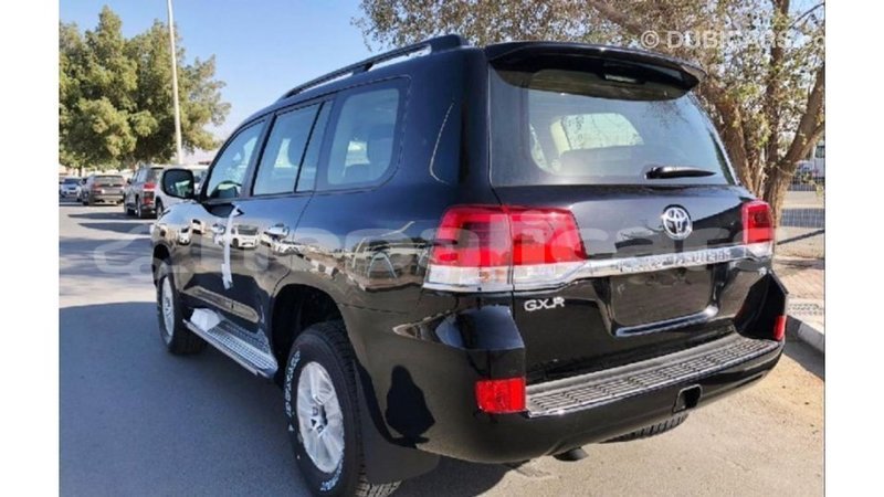 Big with watermark toyota land cruiser bagmati import dubai 2348