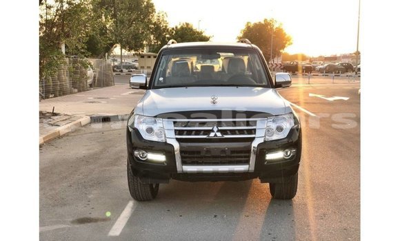 Buy Import Mitsubishi Pajero Black Car in Import - Dubai in Bagmati Buy Import Mitsubishi Pajero Black Car in Import - Dubai in Bagmati