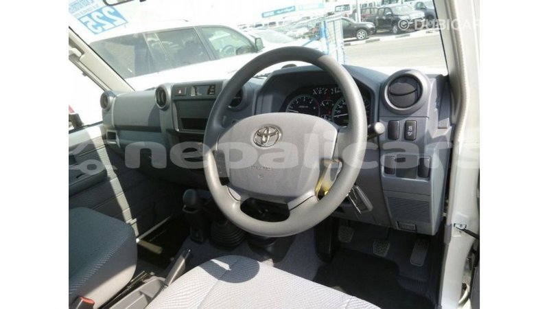 Big with watermark toyota land cruiser bagmati import dubai 2383