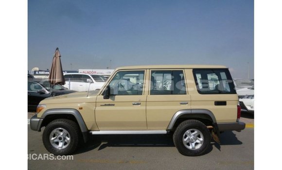 Buy Import Toyota Land Cruiser Beige Car in Import - Dubai in Bagmati Buy Import Toyota Land Cruiser Beige Car in Import - Dubai in Bagmati