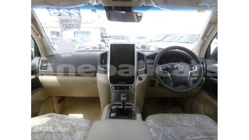 Big with watermark toyota land cruiser bagmati import dubai 2385