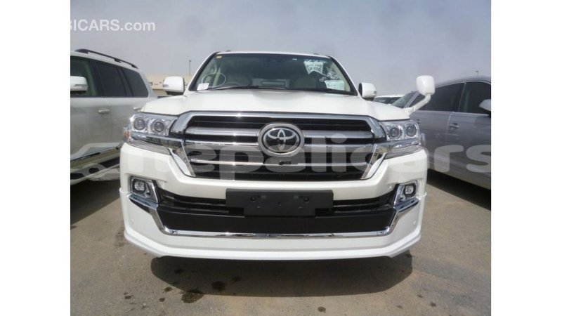 Big with watermark toyota land cruiser bagmati import dubai 2385