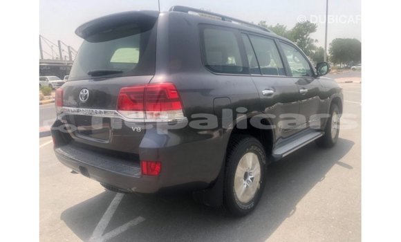 Buy Import Toyota Land Cruiser Other Car in Import - Dubai in Bagmati Buy Import Toyota Land Cruiser Other Car in Import - Dubai in Bagmati