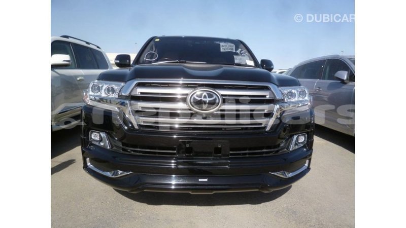 Big with watermark toyota land cruiser bagmati import dubai 2391