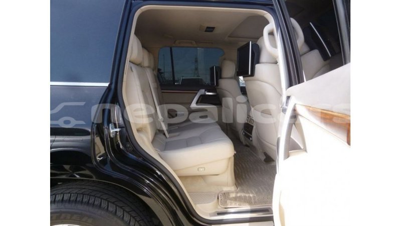 Big with watermark toyota land cruiser bagmati import dubai 2391