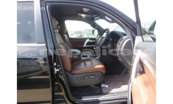 Buy Import Toyota Land Cruiser Black Car in Import - Dubai in Bagmati Buy Import Toyota Land Cruiser Black Car in Import - Dubai in Bagmati