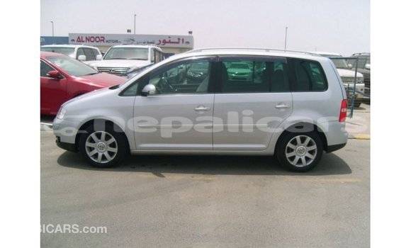 Buy Import Volkswagen Touran Other Car in Import - Dubai in Bagmati Buy Import Volkswagen Touran Other Car in Import - Dubai in Bagmati