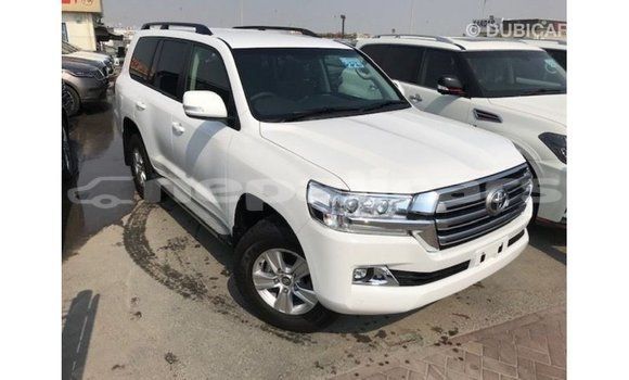 Buy Import Toyota Land Cruiser White Car in Import - Dubai in Bagmati Buy Import Toyota Land Cruiser White Car in Import - Dubai in Bagmati