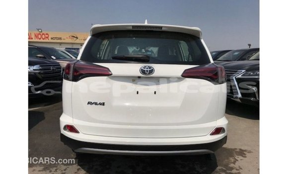 Buy Import Toyota 4Runner White Car in Import - Dubai in Bagmati Buy Import Toyota 4Runner White Car in Import - Dubai in Bagmati