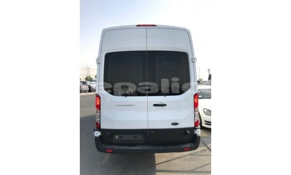 Buy Import Ford Club Wagon White Car in Import - Dubai in Bagmati Buy Import Ford Club Wagon White Car in Import - Dubai in Bagmati