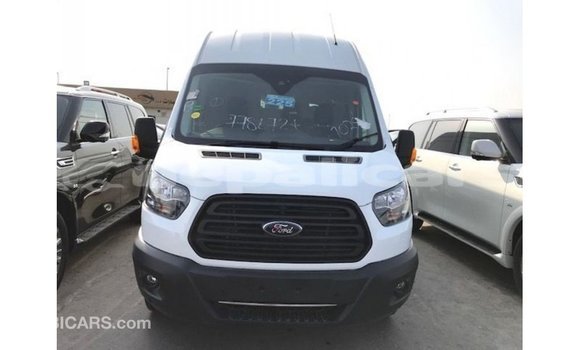 Buy Import Ford Club Wagon White Car in Import - Dubai in Bagmati Buy Import Ford Club Wagon White Car in Import - Dubai in Bagmati