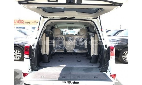 Buy Import Toyota Land Cruiser White Car in Import - Dubai in Bagmati Buy Import Toyota Land Cruiser White Car in Import - Dubai in Bagmati