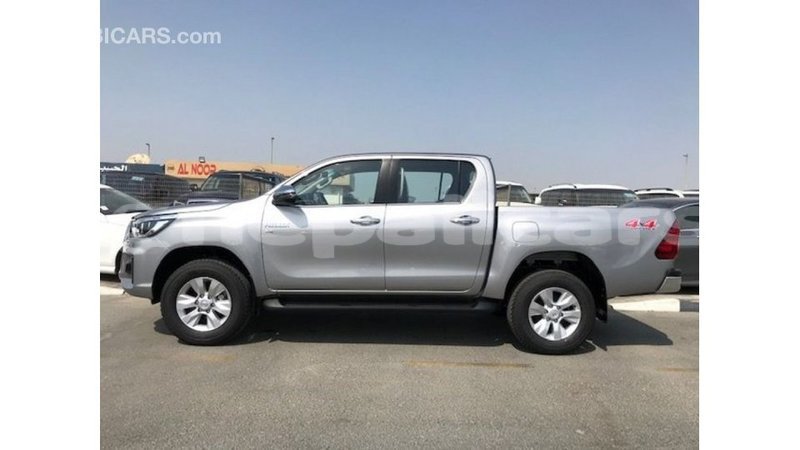 Big with watermark toyota hilux bagmati import dubai 2431