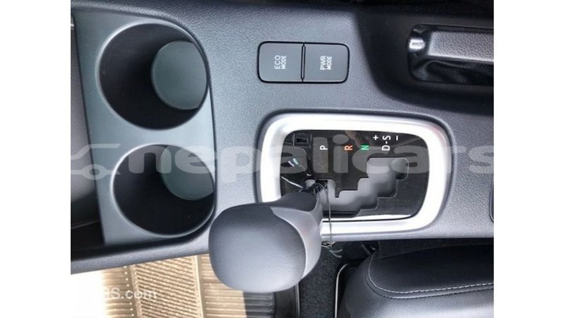 Big with watermark toyota hilux bagmati import dubai 2431