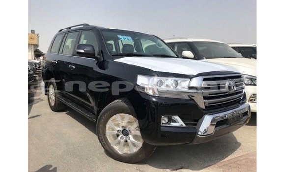 Buy Import Toyota Land Cruiser Black Car in Import - Dubai in Bagmati Buy Import Toyota Land Cruiser Black Car in Import - Dubai in Bagmati