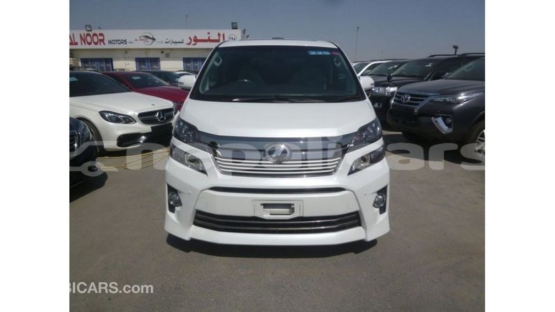Big with watermark toyota vellfire bagmati import dubai 2445