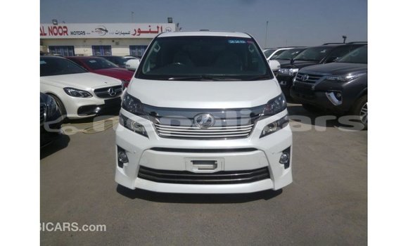 Buy Import Toyota Vellfire White Car in Import - Dubai in Bagmati Buy Import Toyota Vellfire White Car in Import - Dubai in Bagmati