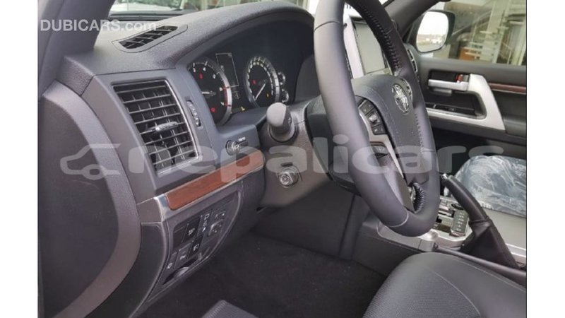 Big with watermark toyota land cruiser bagmati import dubai 2465